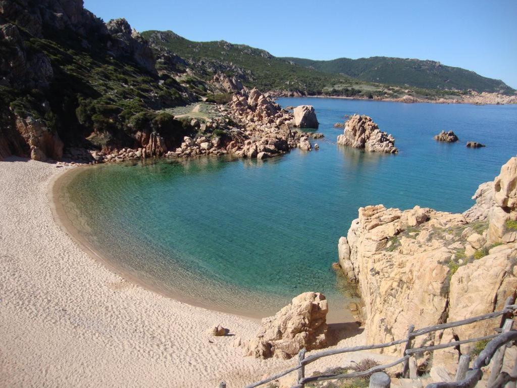 Villino Vista Mare Lägenhet Costa Paradiso Exteriör bild